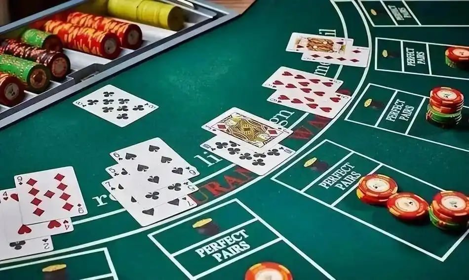 97 pkr Retro Slots
